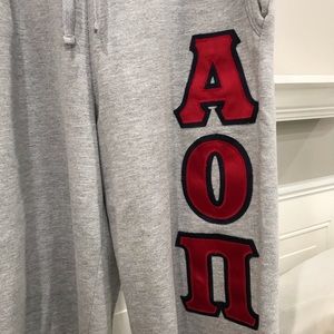 AOII gray knit sweatpants in Large